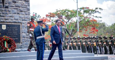 President Hichilema Leads Zambia in Honoring Fallen Heroes on Remembrance Day 