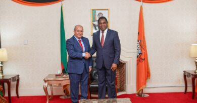 Zambia Bids Farewell to Palestinian Envoy After Eight Years of Service