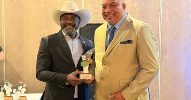 Tourism Minister Praises PGOAZ for Strengthening Unified Industry Voice