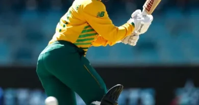 Dane van Niekerk Postpones Retirement to Guide Proteas’ New Generation