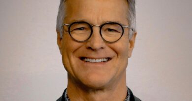 Beyond the Handshake: Inside the Network That Keeps Hungry Lion – and Africa’s Fast-Food Economy – Always Connected