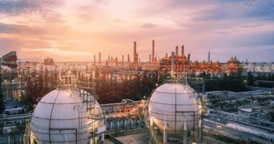 African Energy Leaders Head to Paris Forum to Court Global Investors